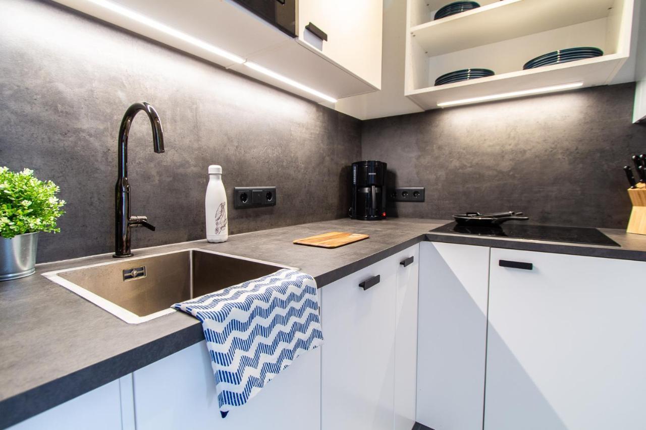 Apartment Landgutgasse Wina Bagian luar foto