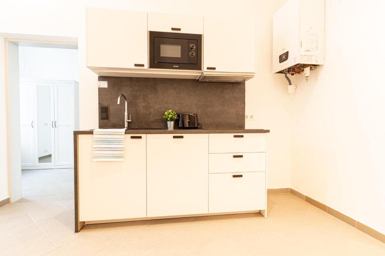 Apartment Landgutgasse Wina Bagian luar foto