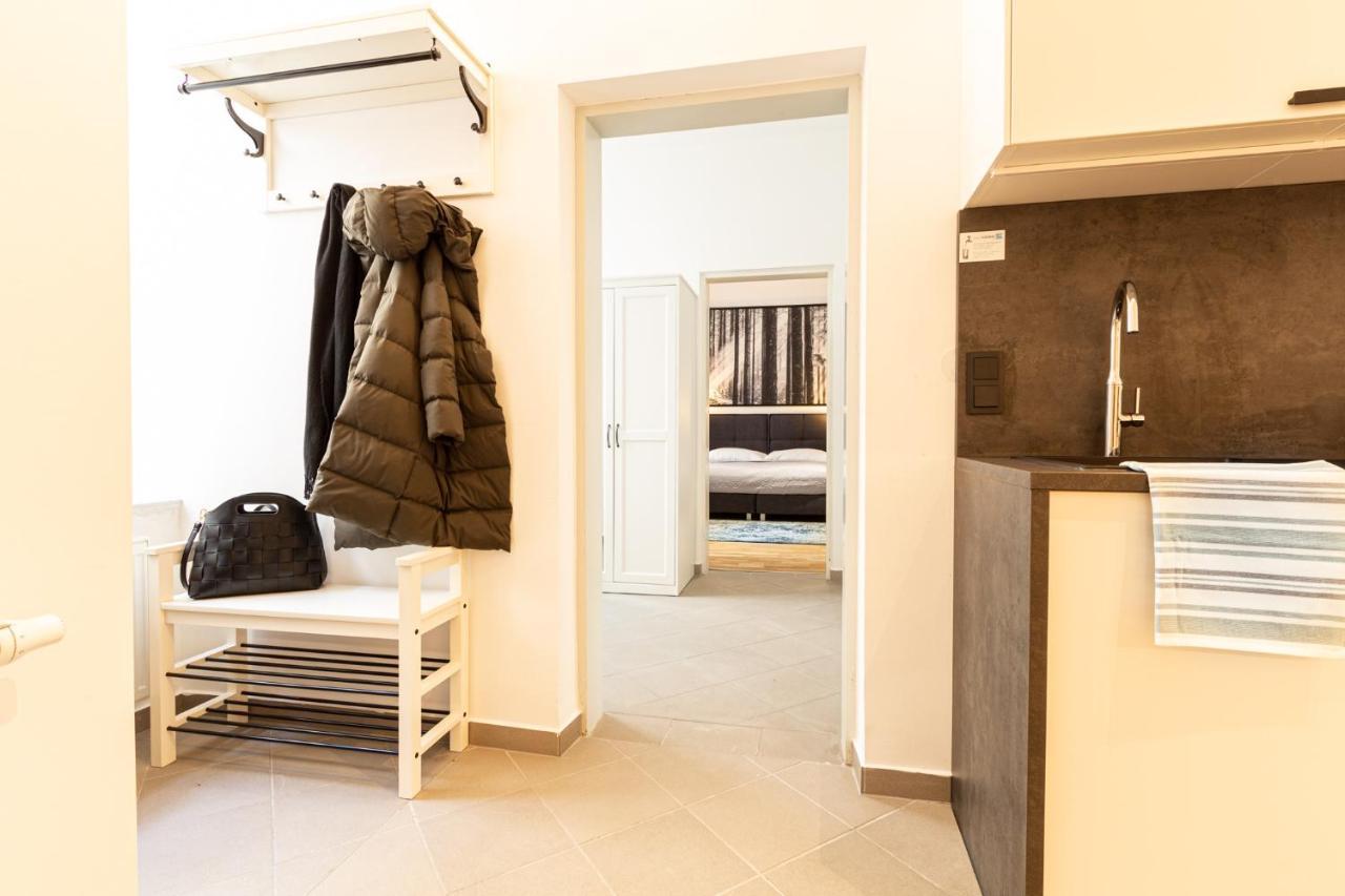 Apartment Landgutgasse Wina Bagian luar foto