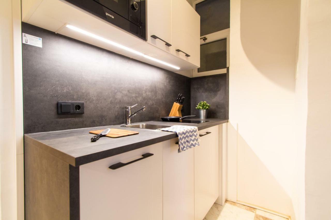 Apartment Landgutgasse Wina Bagian luar foto